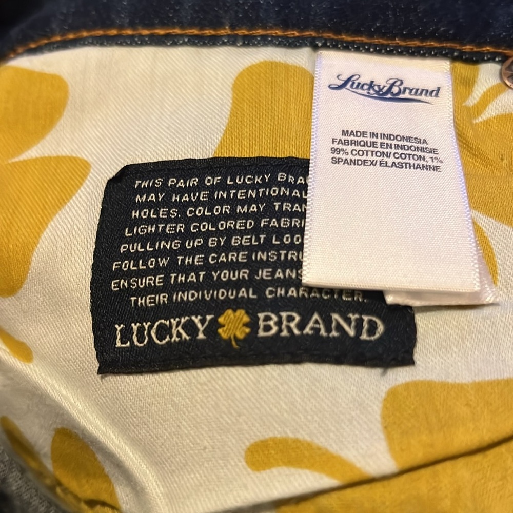VTG- Lucky Brand ABBEY SHORT size 10/30 - Picture 7 of 9